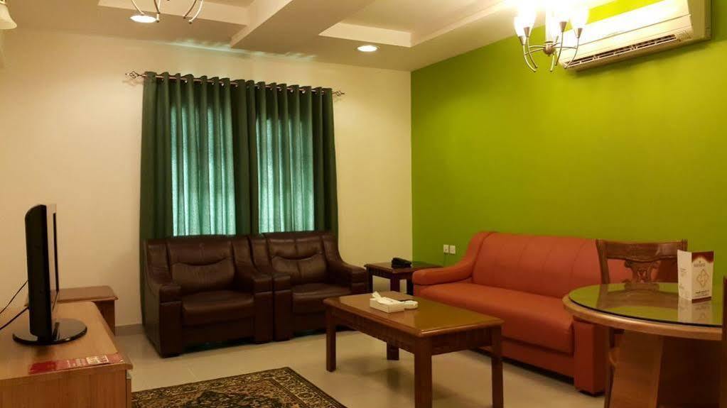 Al Manaf Hotel Suites Μουσκάτ Εξωτερικό φωτογραφία