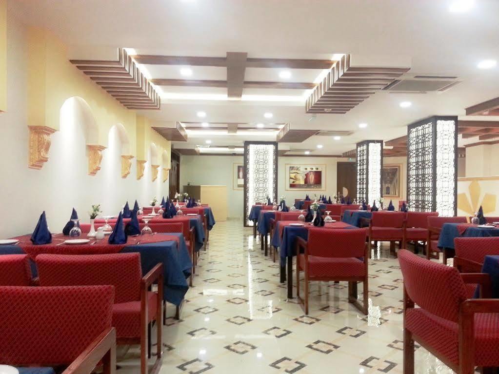 Al Manaf Hotel Suites Μουσκάτ Εξωτερικό φωτογραφία