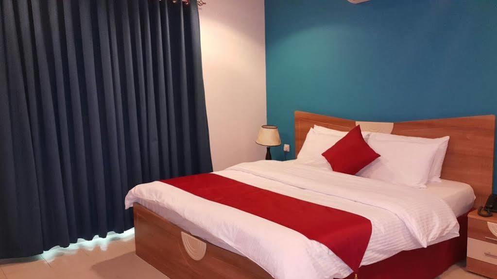 Al Manaf Hotel Suites Μουσκάτ Εξωτερικό φωτογραφία